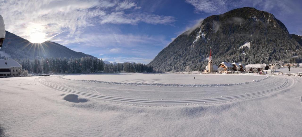 Hotel Messnerwirt Anterselva di Mezzo Exterior foto
