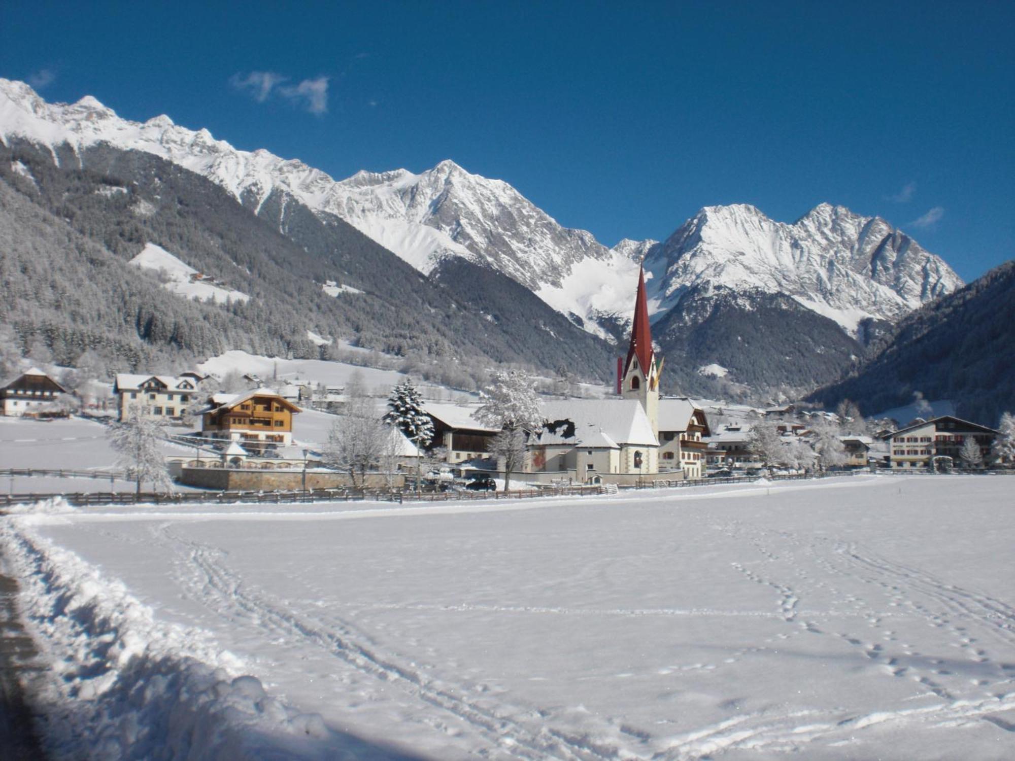 Hotel Messnerwirt Anterselva di Mezzo Exterior foto